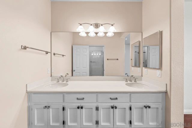 12650 Springbrook Dr A, San Diego, CA 92128