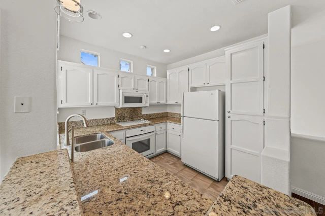 12650 Springbrook Dr A, San Diego, CA 92128