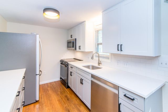 5146 Pontiac Trail, Ann Arbor, MI 48105