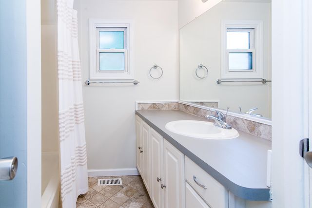 5146 Pontiac Trail, Ann Arbor, MI 48105