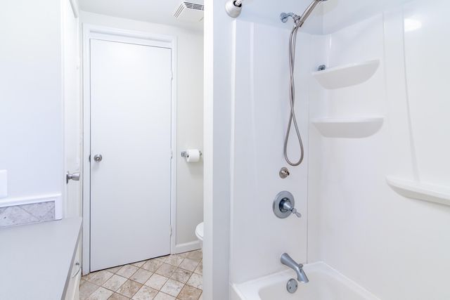 5146 Pontiac Trail, Ann Arbor, MI 48105