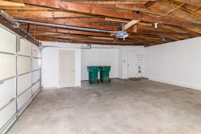 5146 Pontiac Trail, Ann Arbor, MI 48105