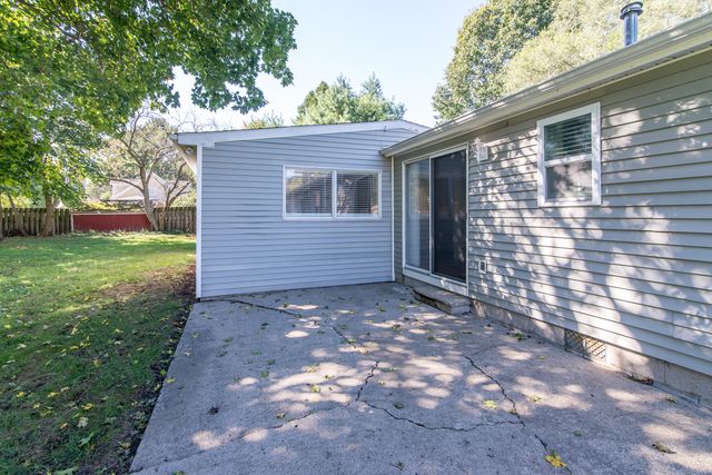 5146 Pontiac Trail, Ann Arbor, MI 48105