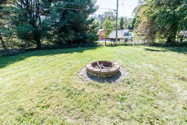 5146 Pontiac Trail, Ann Arbor, MI 48105