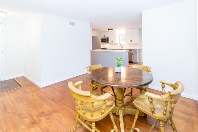 5146 Pontiac Trail, Ann Arbor, MI 48105