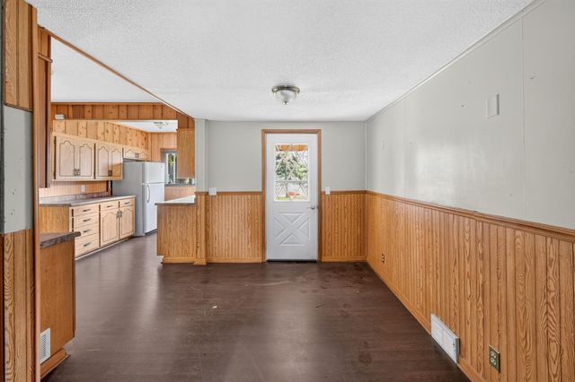 1210 County Road C East, Maplewood, MN 55109