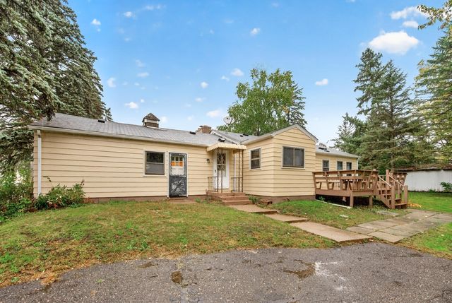 1210 County Road C East, Maplewood, MN 55109