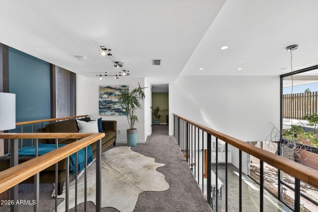 1623 E MARYLAND Avenue, Phoenix, AZ 85016