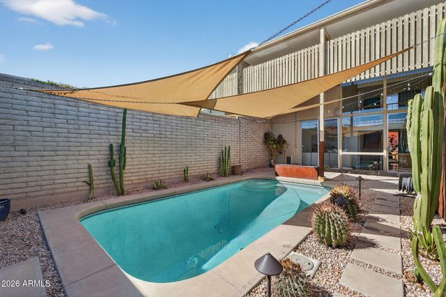 1623 E MARYLAND Avenue, Phoenix, AZ 85016