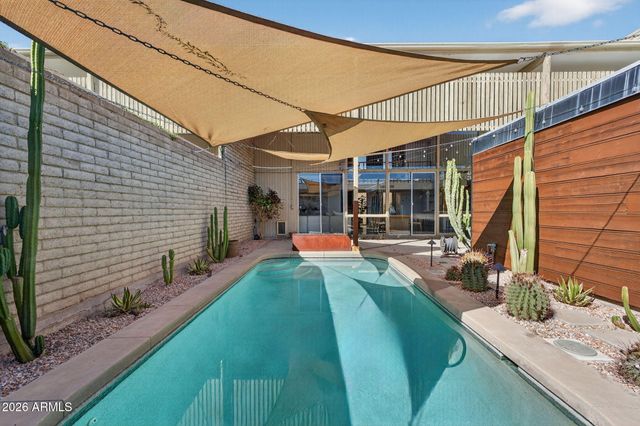 1623 E MARYLAND Avenue, Phoenix, AZ 85016