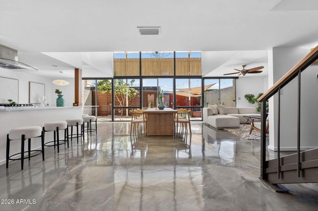 1623 E MARYLAND Avenue, Phoenix, AZ 85016