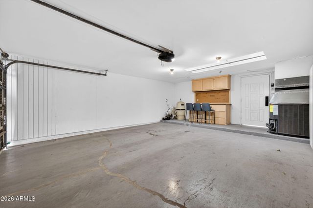 1623 E MARYLAND Avenue, Phoenix, AZ 85016