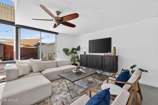 1623 E MARYLAND Avenue, Phoenix, AZ 85016