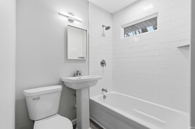 3202 Queen Street, Fort Wayne, IN 46806