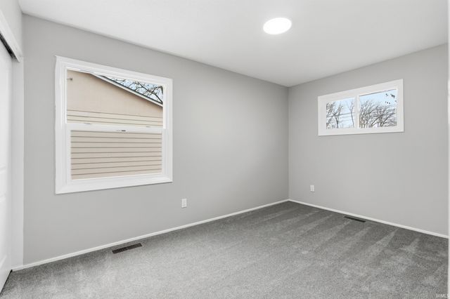 3202 Queen Street, Fort Wayne, IN 46806