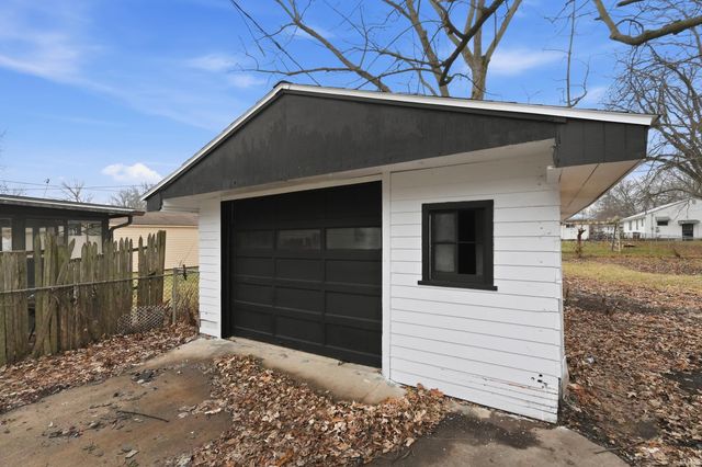 3202 Queen Street, Fort Wayne, IN 46806