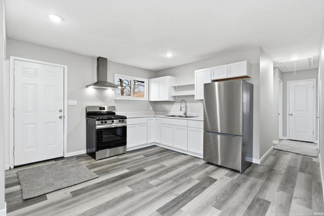 3202 Queen Street, Fort Wayne, IN 46806