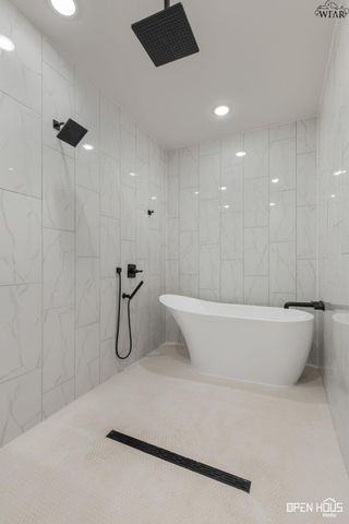 304 MARINERS WAY, Wichita Falls, TX 76308