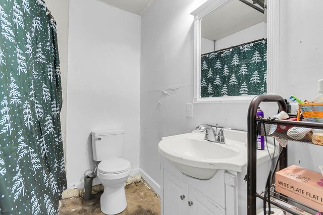 3934 Brynes Drive, Saint Stephen, SC 29479