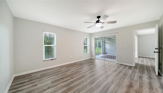 5689 EVERGREEN DRIVE 18, Sarasota, FL 34233