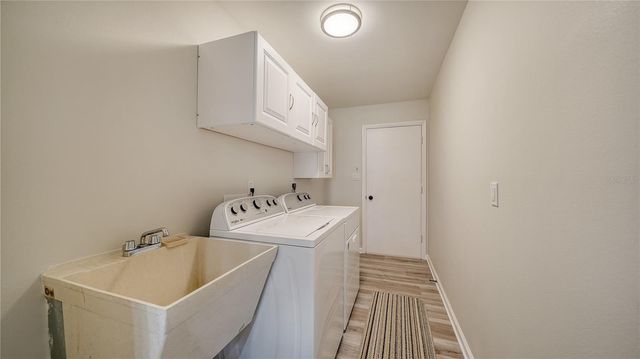 5689 EVERGREEN DRIVE 18, Sarasota, FL 34233