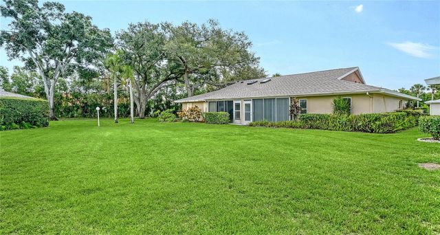 5689 EVERGREEN DRIVE 18, Sarasota, FL 34233
