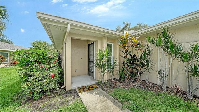 5689 EVERGREEN DRIVE 18, Sarasota, FL 34233