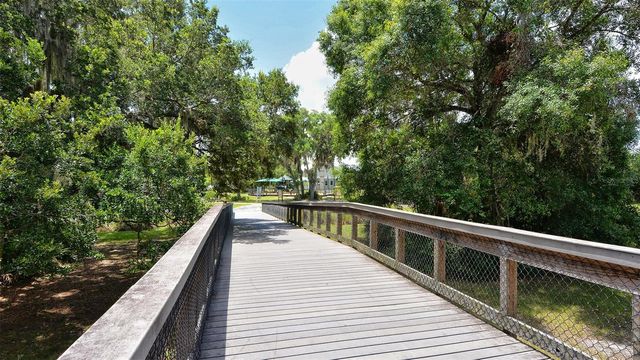 5689 EVERGREEN DRIVE 18, Sarasota, FL 34233
