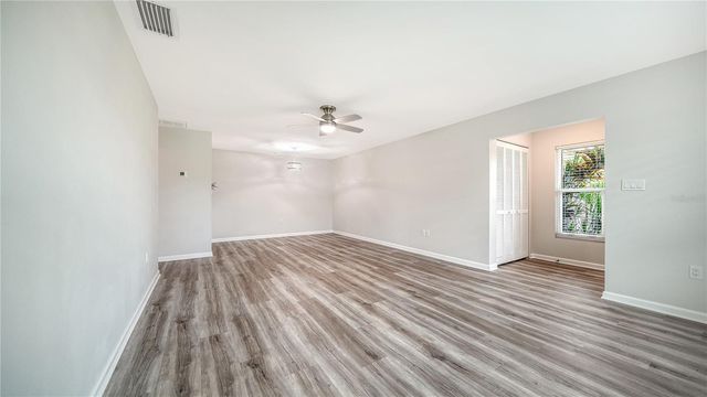 5689 EVERGREEN DRIVE 18, Sarasota, FL 34233