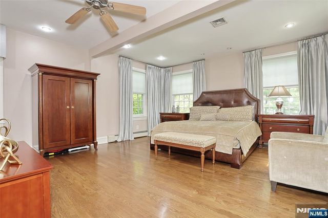 191 Hillside Avenue, Englewood, NJ 07631