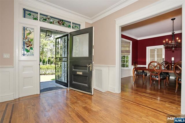 191 Hillside Avenue, Englewood, NJ 07631