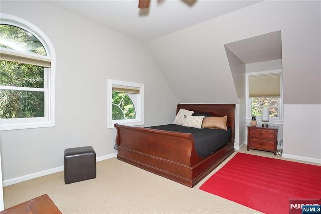 191 Hillside Avenue, Englewood, NJ 07631