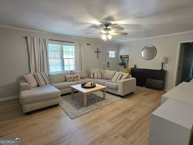 4235 Oakwood Trail, Cumming, GA 30040