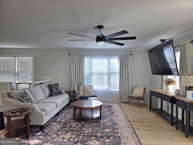 4235 Oakwood Trail, Cumming, GA 30040