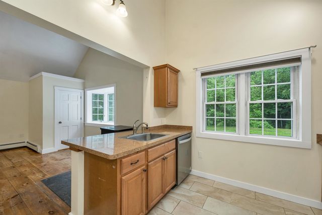 26 Old Mont Vernon Road, Amherst, NH 03031