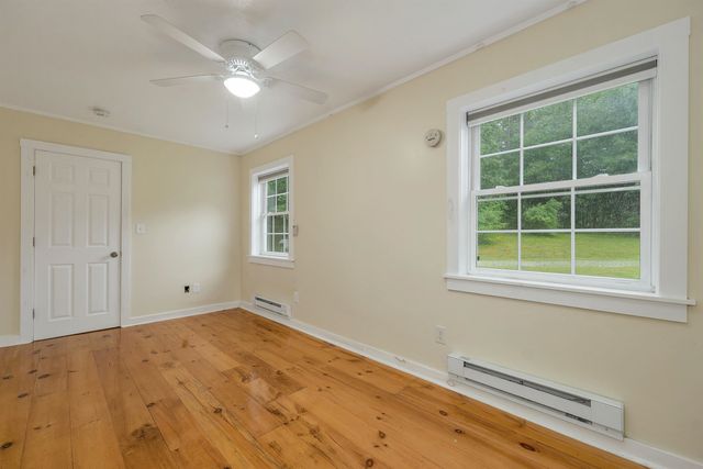 26 Old Mont Vernon Road, Amherst, NH 03031