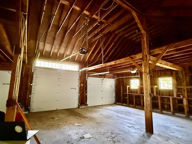 26 Old Mont Vernon Road, Amherst, NH 03031
