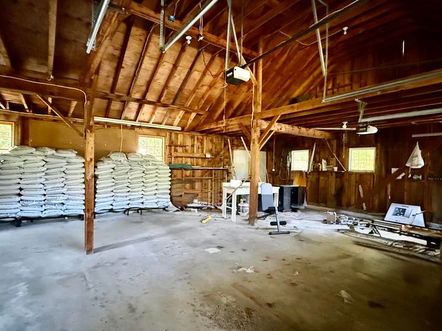 26 Old Mont Vernon Road, Amherst, NH 03031