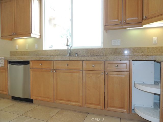 7 Plaza Valenza, Lake Elsinore, CA 92532