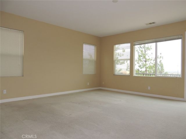 7 Plaza Valenza, Lake Elsinore, CA 92532