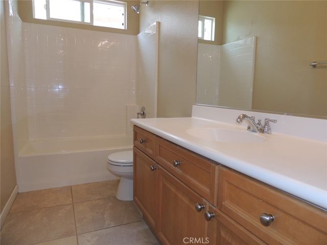7 Plaza Valenza, Lake Elsinore, CA 92532