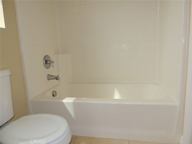 7 Plaza Valenza, Lake Elsinore, CA 92532