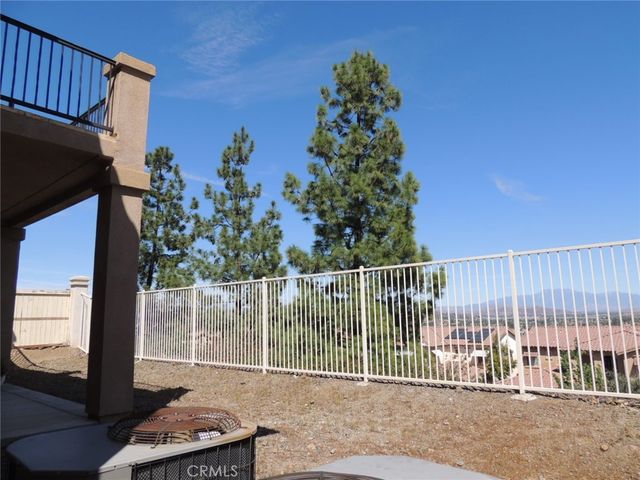 7 Plaza Valenza, Lake Elsinore, CA 92532