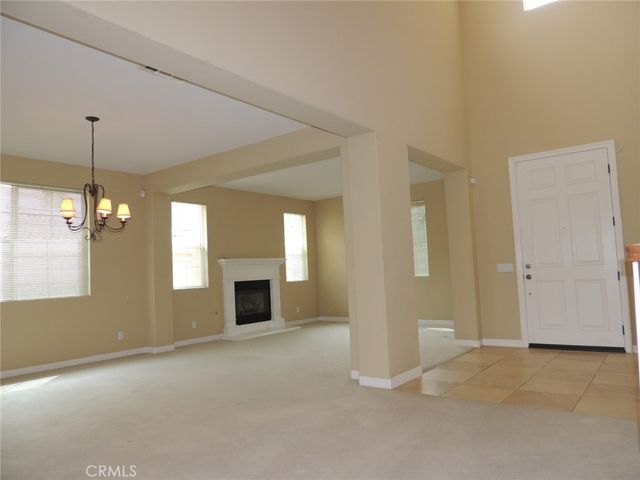 7 Plaza Valenza, Lake Elsinore, CA 92532