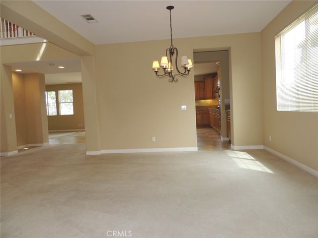 7 Plaza Valenza, Lake Elsinore, CA 92532