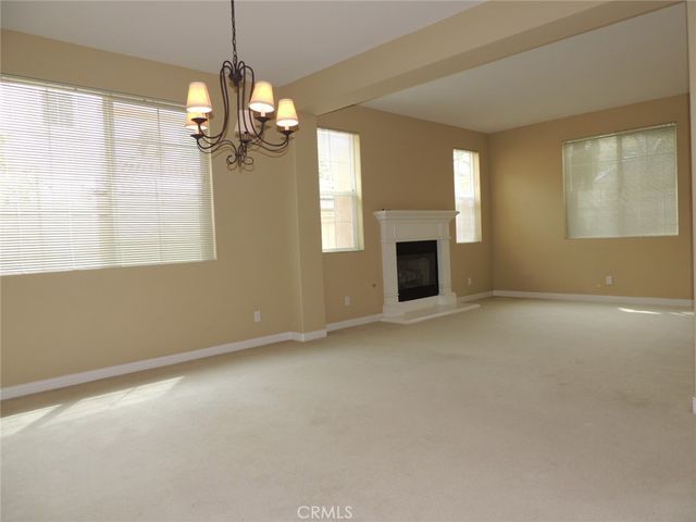 7 Plaza Valenza, Lake Elsinore, CA 92532