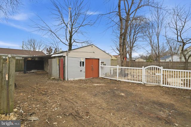 2502 WILLIAMS AVE, Upper Chichester, PA 19014