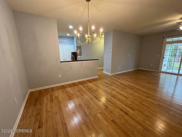 624 Sophee Lane, Lakewood, NJ 08701