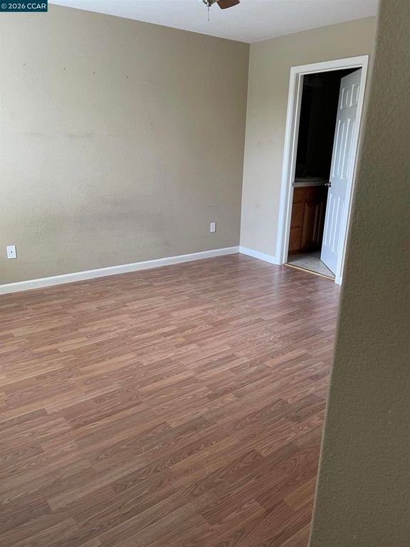 Image 5 of property listing at 173 Heligan Ln 2, Livermore, CA 94551