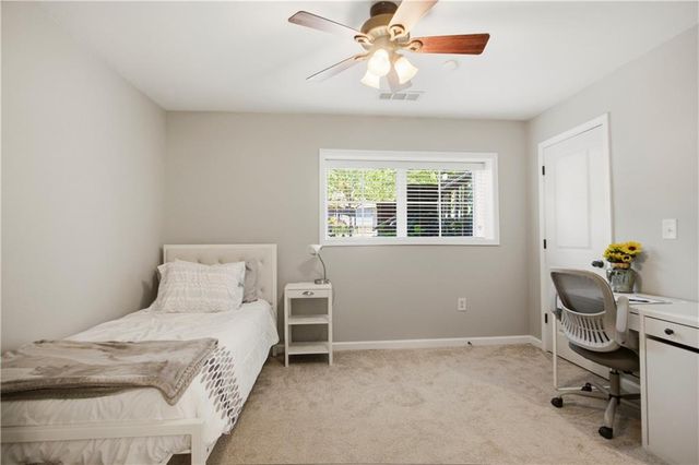 655 Mead Street SE 11, Atlanta, GA 30312